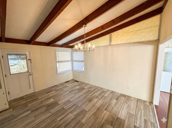 Photo - 2820 Riverview Rd