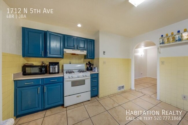Photo - 1712 N 5th Ave Casa