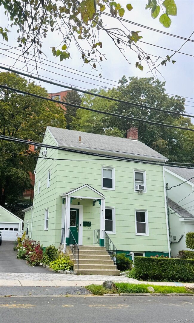 Building Photo - 8 Rockledge Ave Rental
