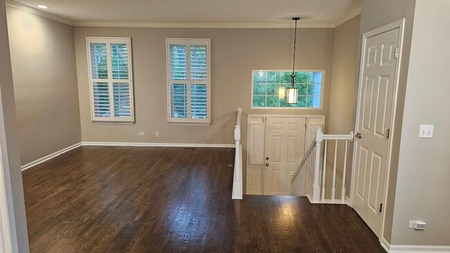 Photo - 2106 Rugen Rd
