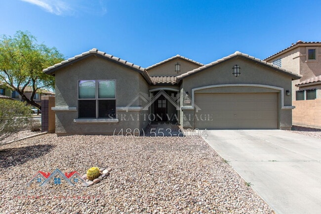 Photo - 42322 W Lunar St