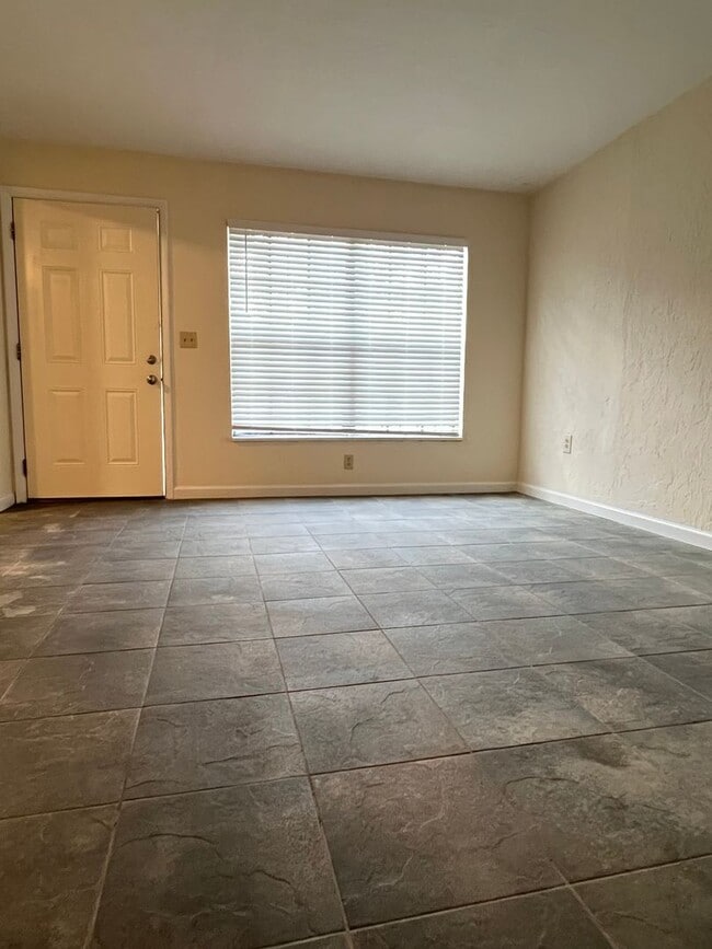 Photo - DANIT2626 Unidad #A