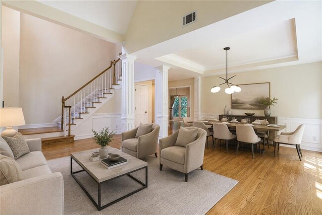 Photo - 1167 Druid Walk