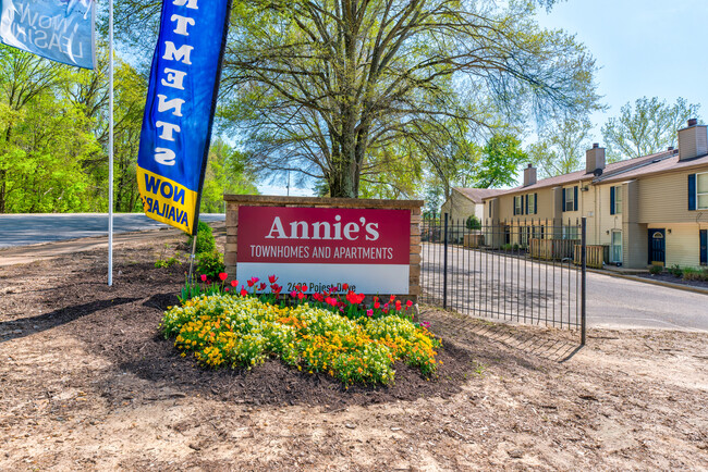 Annie's Townhomes - ANNIES TOWNHOMES