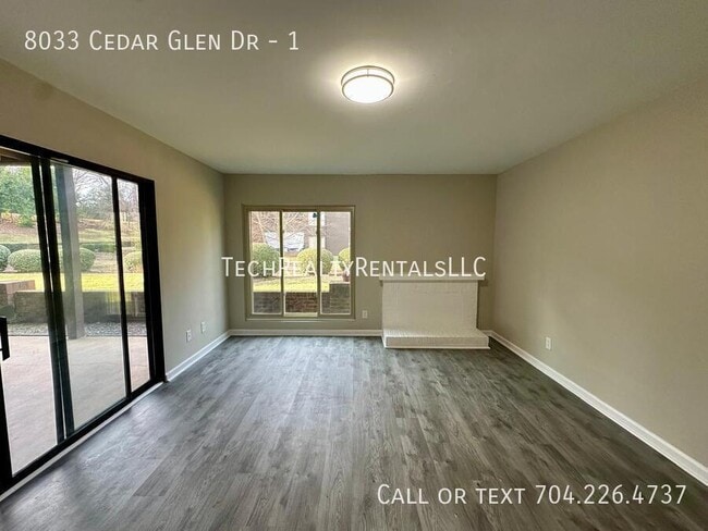 Photo - 8033 Cedar Glen Dr
