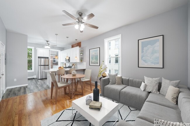 Building Photo - 282 Whiton St Unit 2