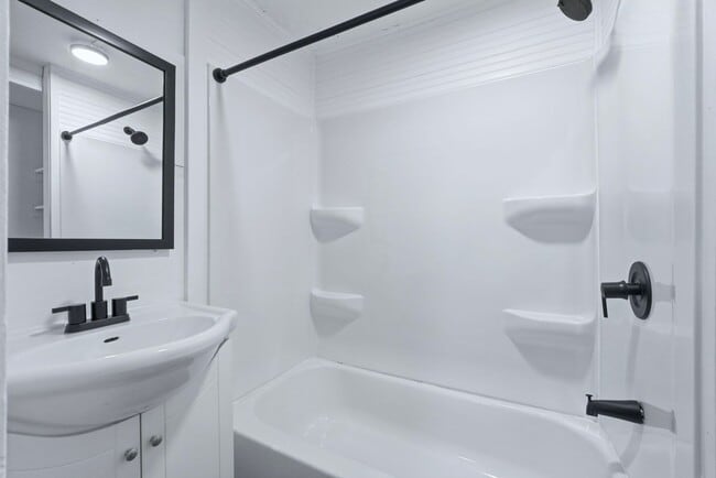 Photo - 3-Bed, 2-Bath Home with Large Kitchen & De...