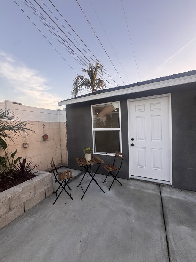 Photo - 13014 Halcourt Ave