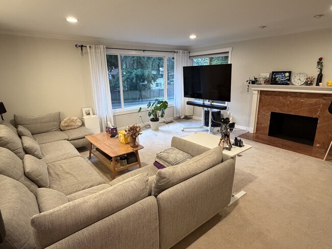 Photo - 12030 NE 144th St