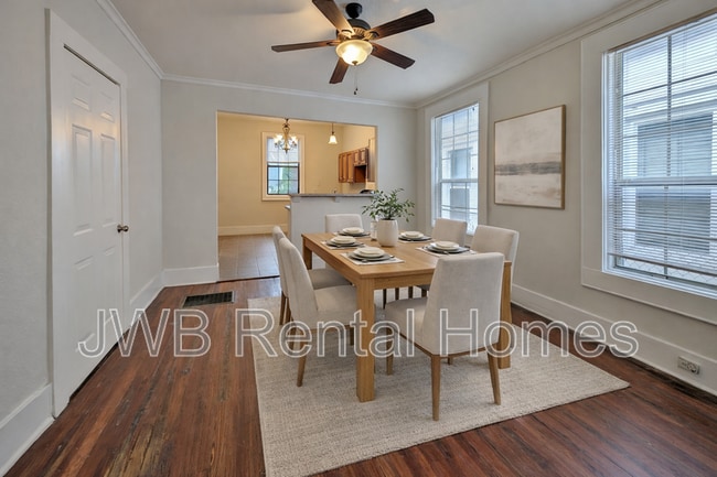 Photo - 424 Walnut Ct