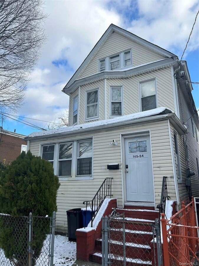 Photo - 145-54 107th Ave