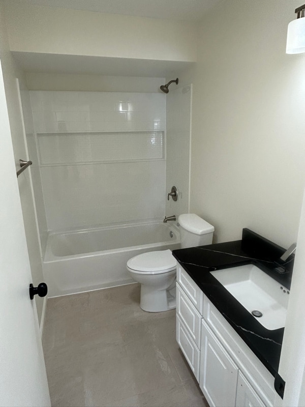 Photo - 402 Elmwood Dr