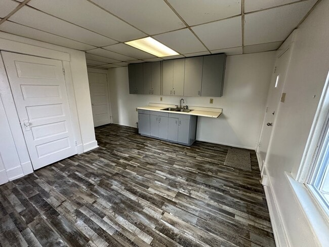 Photo - 696 Gaylord Ave Unit 696