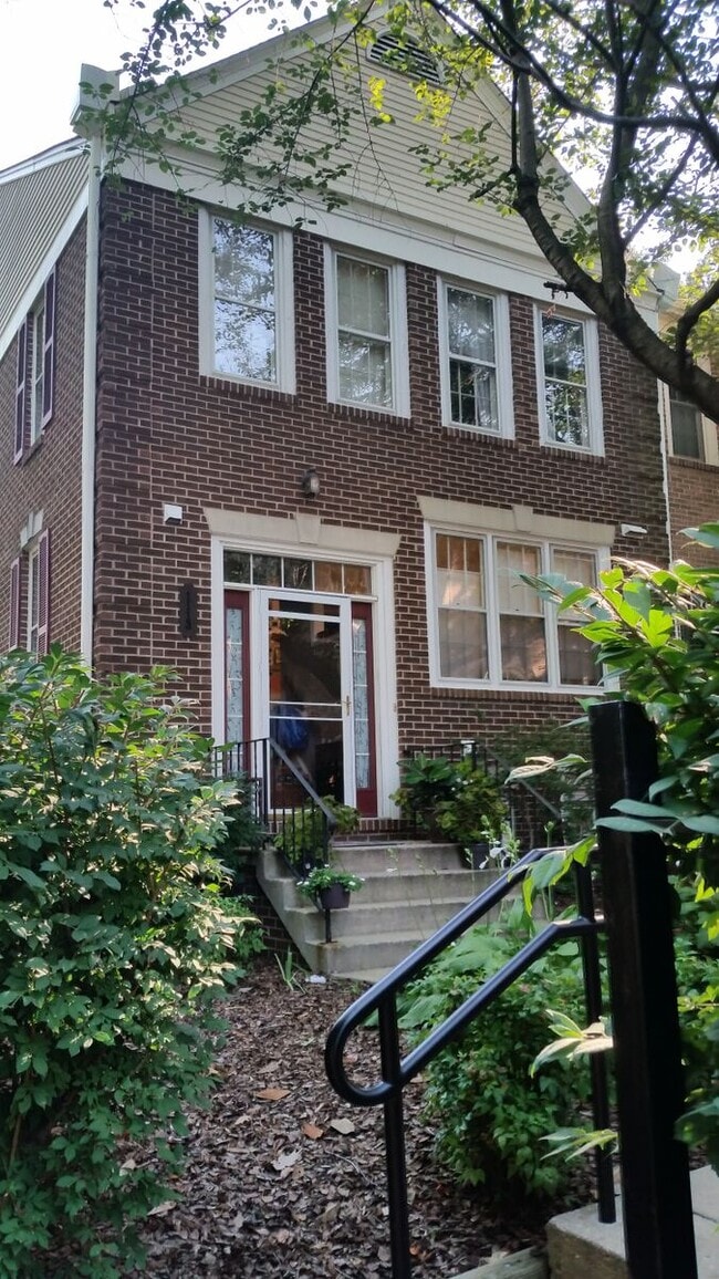 Photo - 1113 Fairview Court