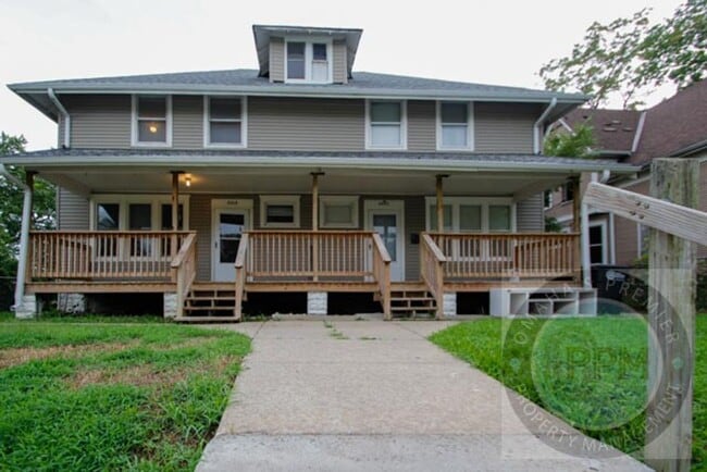 Building Photo - 3315 Seward St