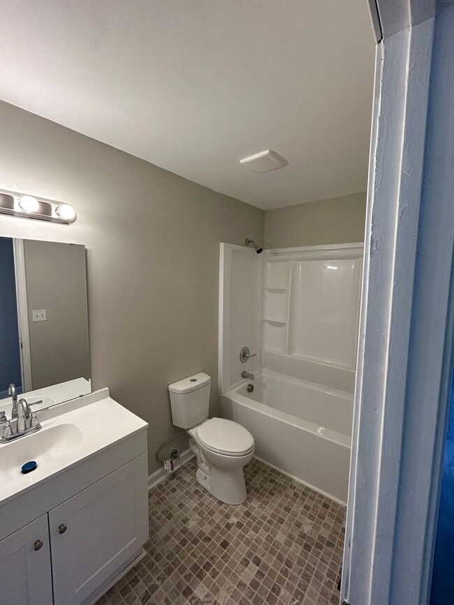 Photo - 27 Brunson St