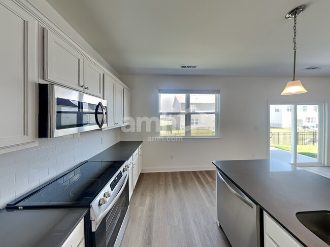 Photo - 5214 Purple Frost Wy