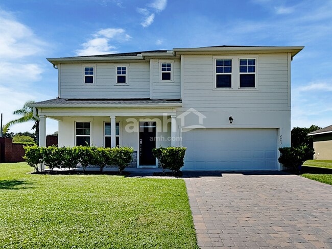 Building Photo - 2043 Pirie Pl