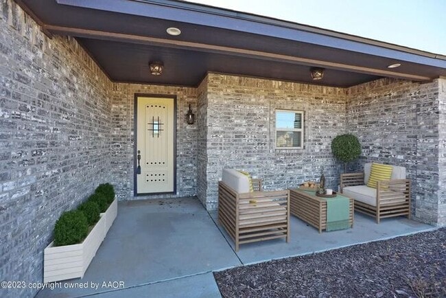 Photo - 18401 Bradley Ln
