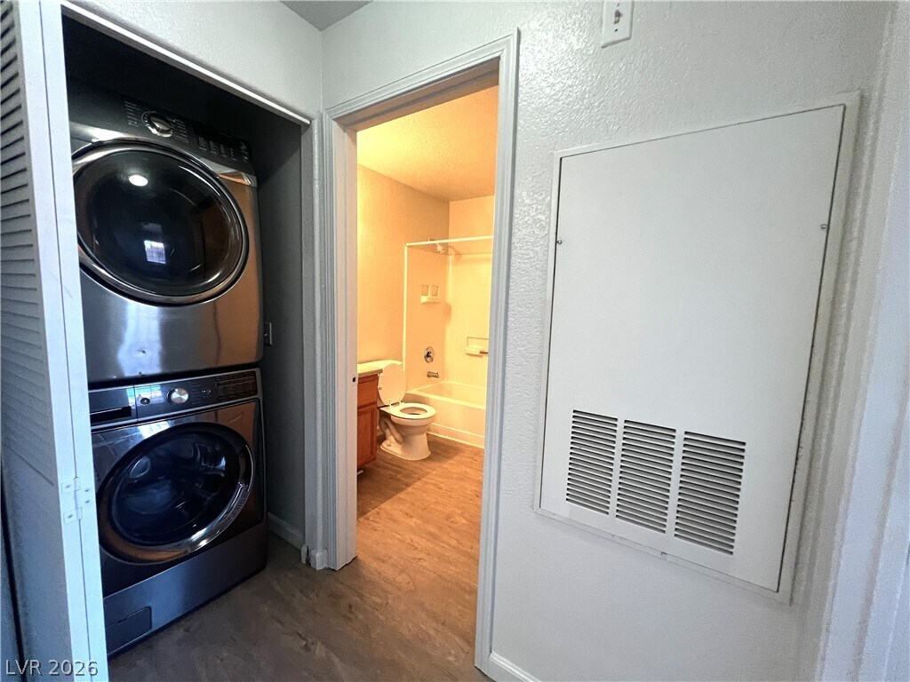 Photo - 4730 E Craig Rd Unit 2104