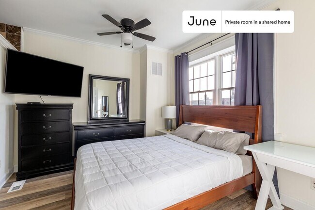 Photo - Room in Shared 2 bed/2 bath home Unidad A