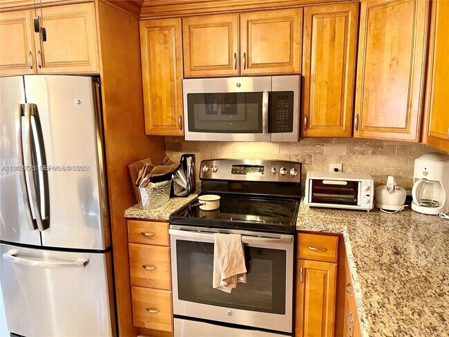 Photo - 2042 Newcastle A Unit 2042