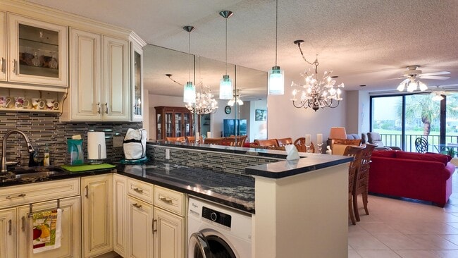 Photo - 4822 Esedra Ct Unidad 205