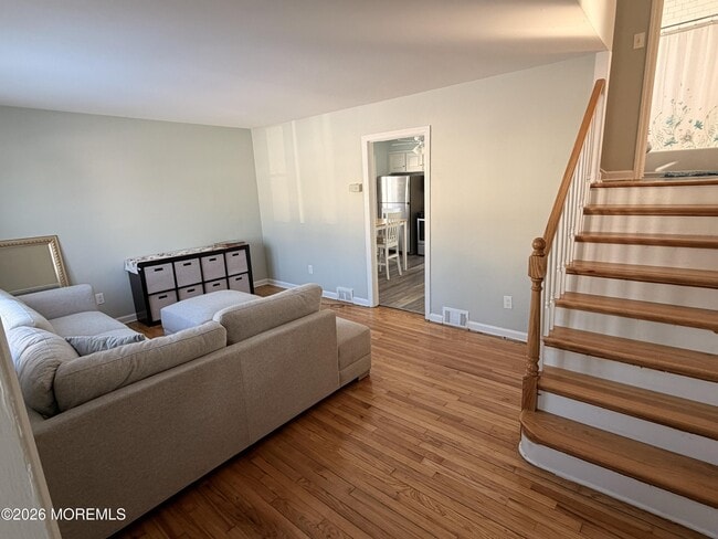 49 Ridge Pl