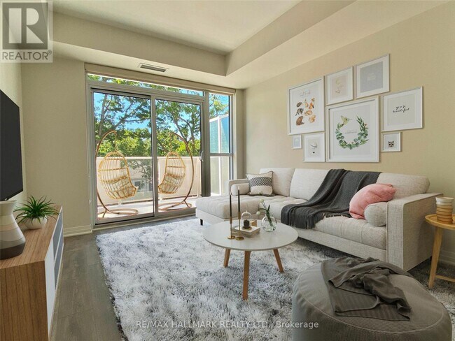 Photo - 2301 Danforth Ave Unité 311