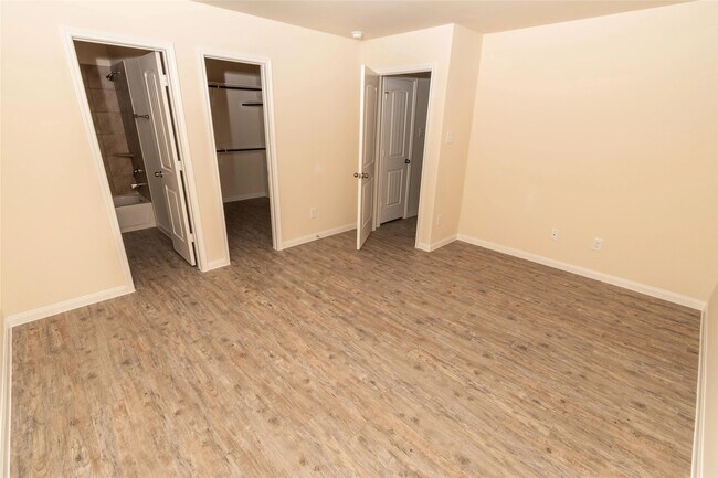 Photo - 21218 Normand Meadows Ln