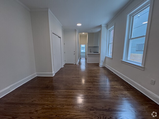 Building Photo - 1223 N Franklin St Rental