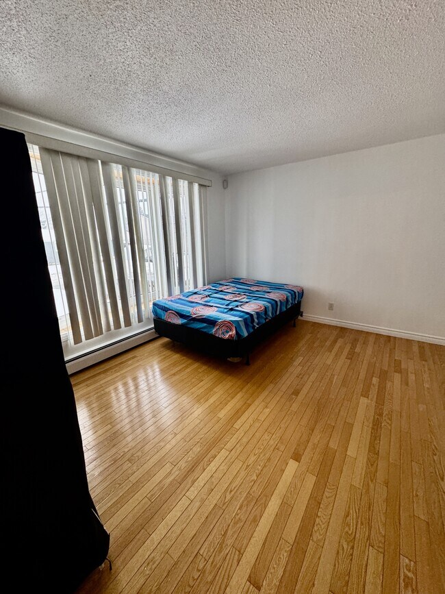 Photo - 412 Rue Murphy Unit 1