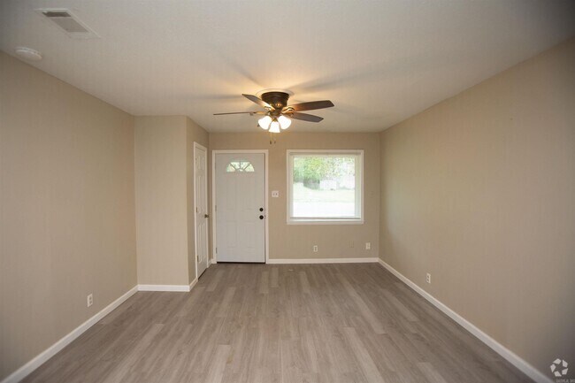 Building Photo - 2310 Blackwood Rd Rental
