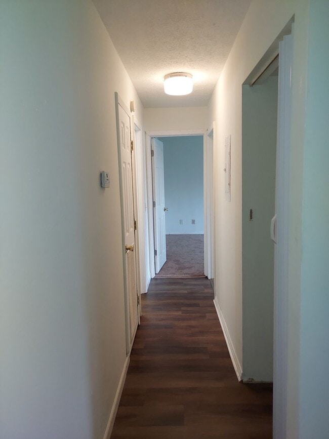 Photo - Conveniently Located Affordable Condo For Rent