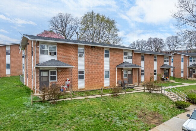 Photo - Franklin Terrace