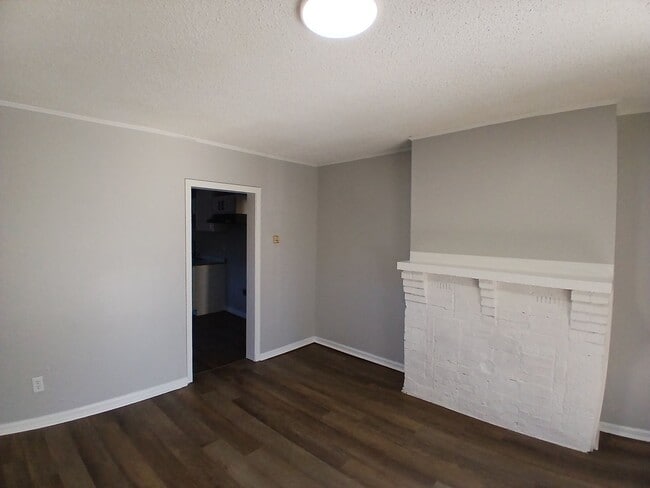 Photo - Newly Remodeled 2 Bdrm, 1 Bath