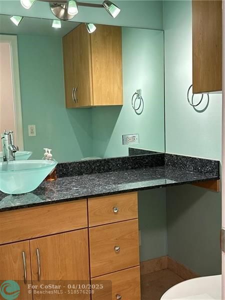Photo - 2200 NE 33rd Ave Condo Unit 12F