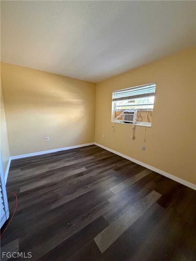 Photo - 1840 Lafayette St