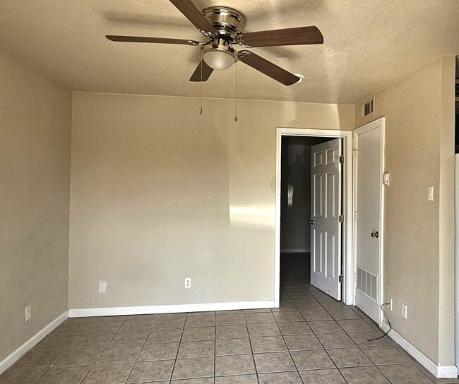 Photo - 607 N 20th St