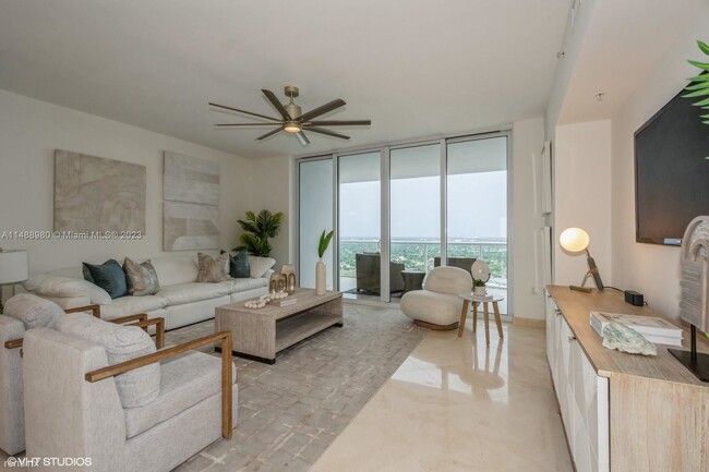 2 br, 2.5 bath Condo - 333 Las Olas Way Ap... - 2 br, 2.5 bath Condo - 333 Las Olas Way Ap... Unit Apt 3209