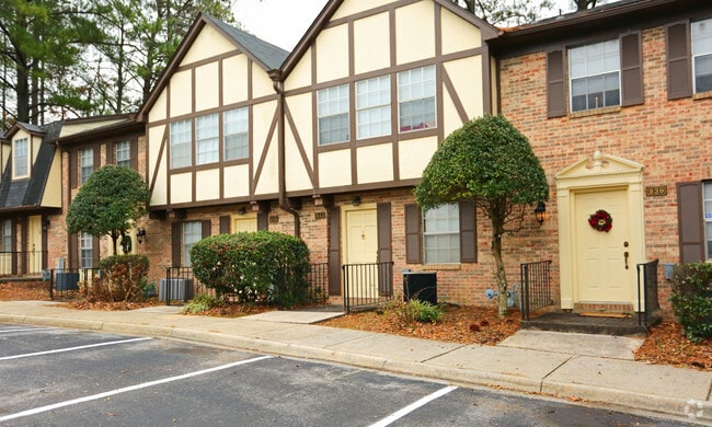 Dewberry Downs Townhomes