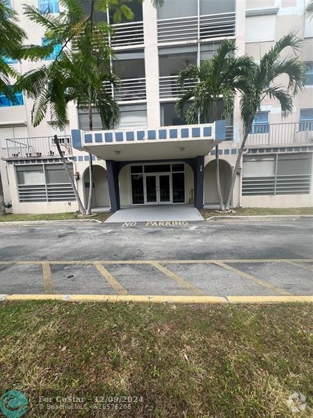 Building Photo - 501 E Dania Beach Blvd Unit 5-6B Rental