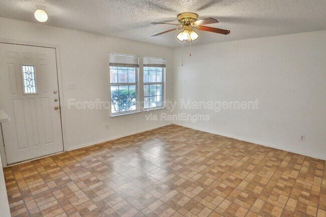 Photo - 1815 Big Rock Dr
