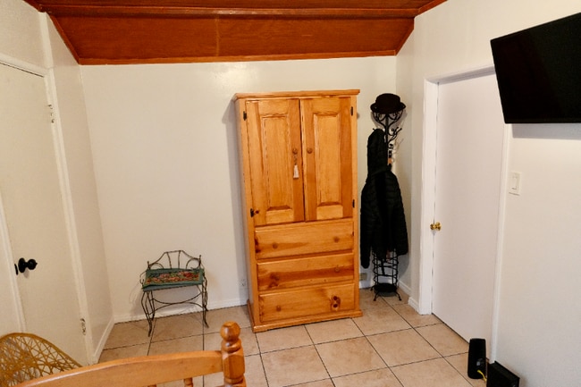 Photo - 1866 El Sereno Ave