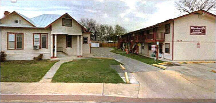 Photo - Mission Trails Apartments