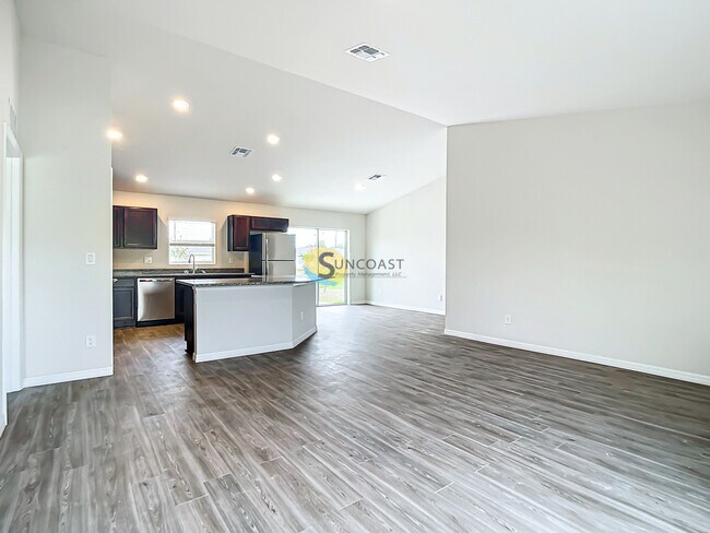 Photo - 3783 S Ventura Ave