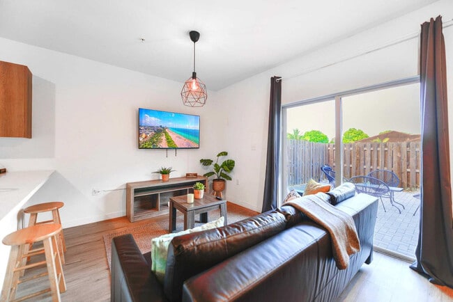 Building Photo - 171 NW 158th St Unit FL1-ID1022263P Rental