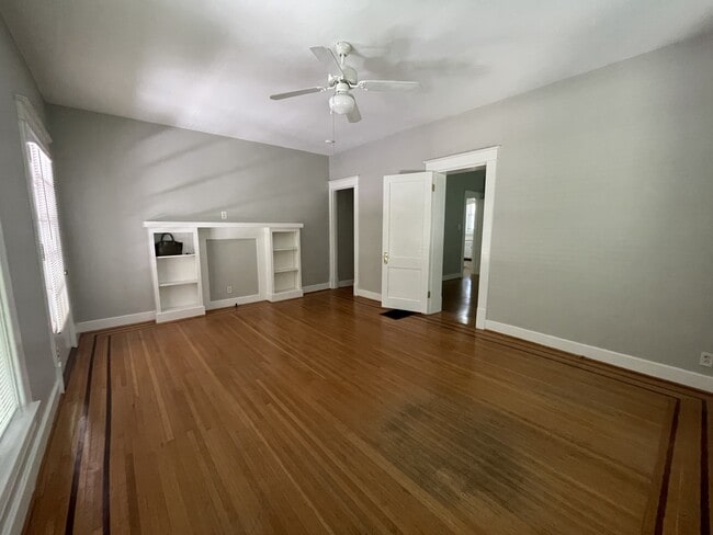 Photo - 2177 Baringer Ave