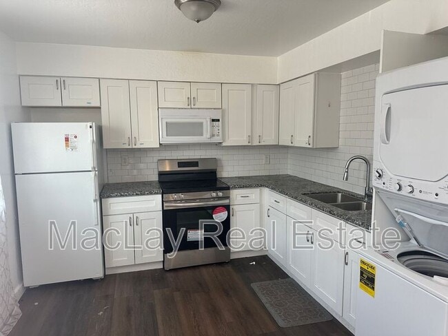 Photo - 2918 E Roeser Rd Unit 3