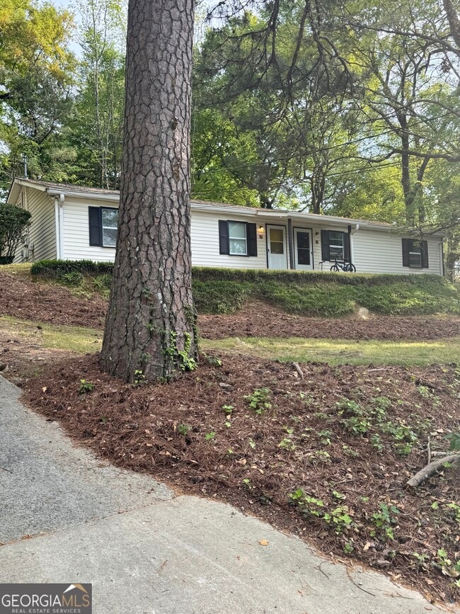 Building Photo - 2888 Parrott Ave NW